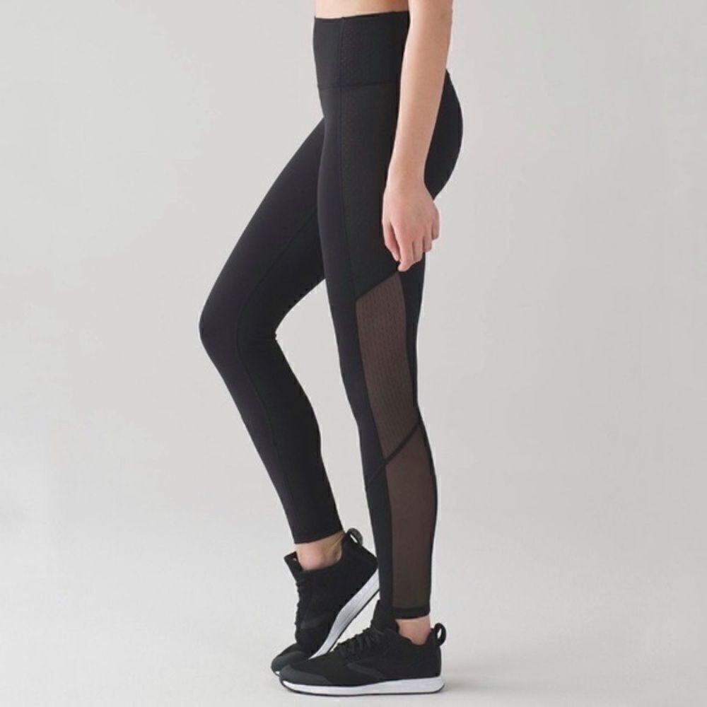 LuLuLemon Tight Body Con Dot Mesh Panel Leggings